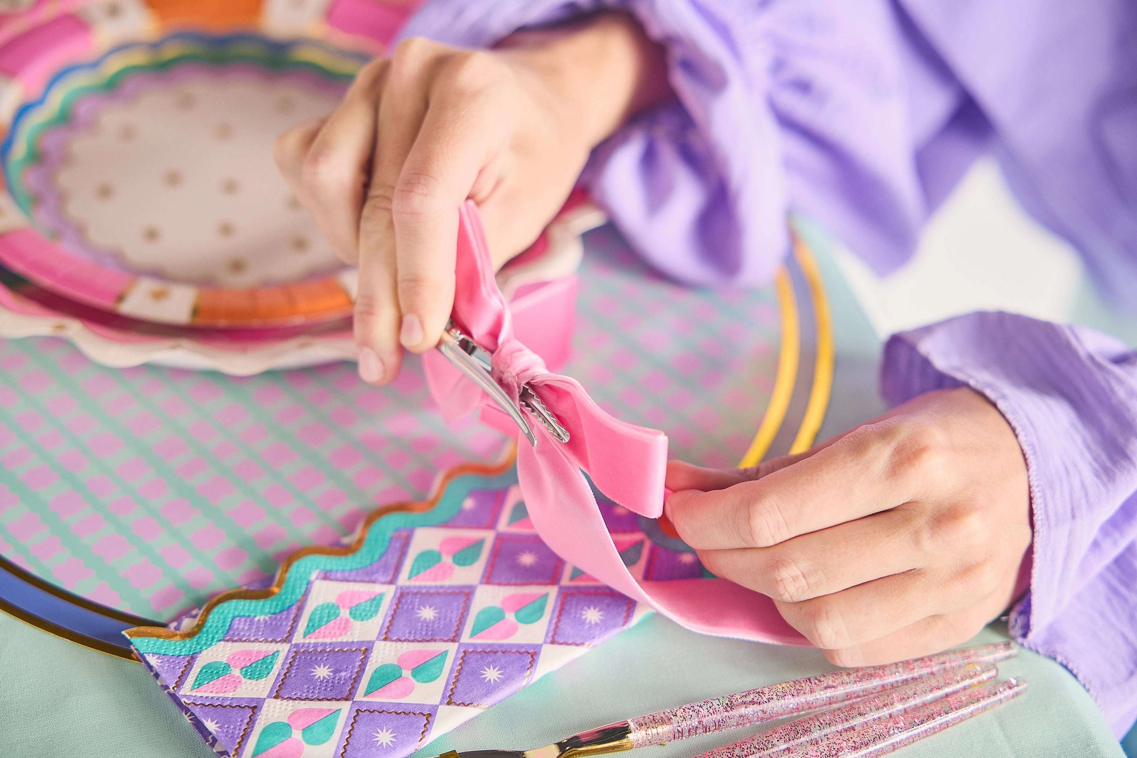 Multicolor Ric Rac Clip-On Bow Set (5 ct)